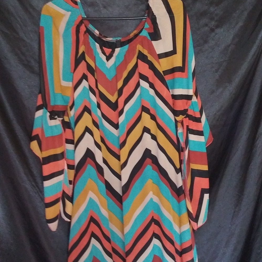 Sz lg. Chevron Yahada Dress
